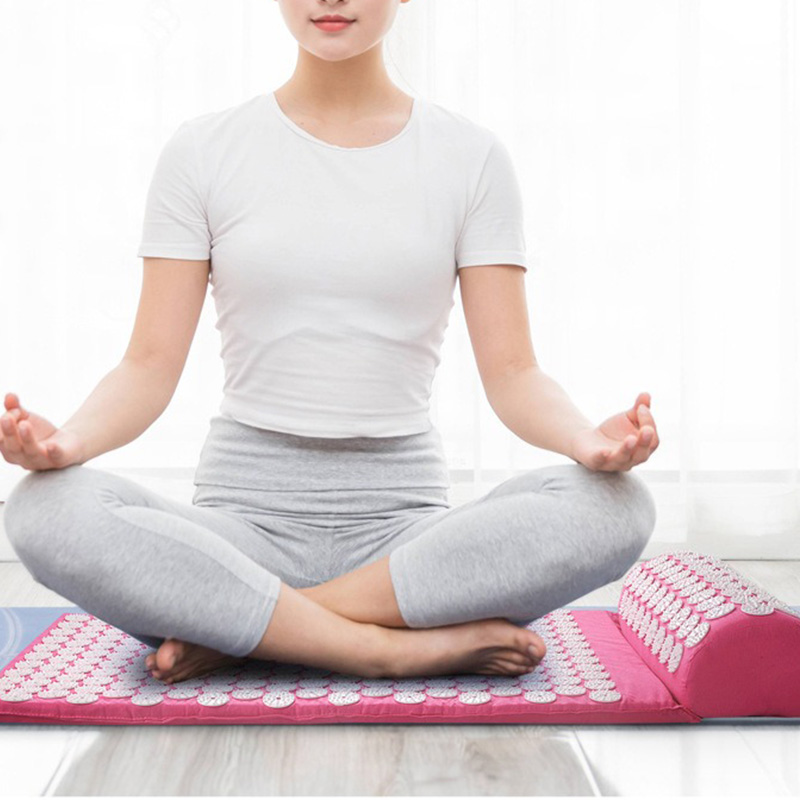 Yoga Fitness Mat - Tappetino per Agopressione Shakti con Aghi,